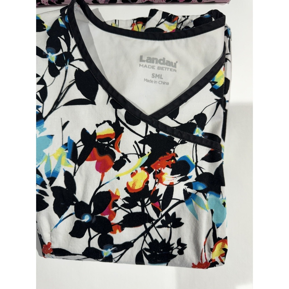 4 Pcs Womens  V-Neck Media‎ Scrub Top Short Sleeve Pockets Multicolor Size S - Picture 4 of 6